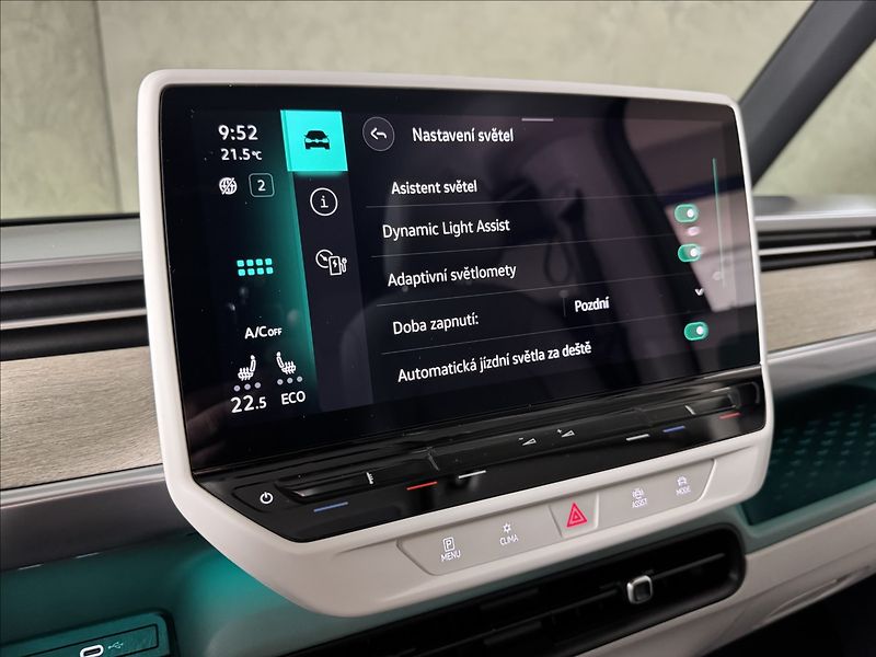 Volkswagen ID.Buzz Pro 150kW IQ Light 360° Kamera - fotka 28 z 50
