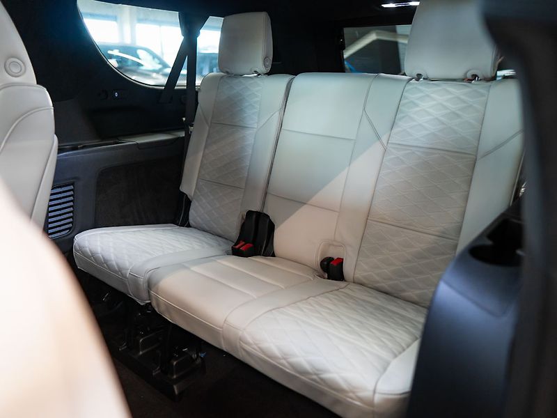 Cadillac Escalade (2026) 6.2 ESV Sport Platinum 2026 - fotka 42 z 50