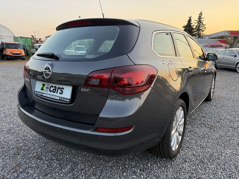 Opel Astra 1.7CDTi 81kW Xenony ČR - fotka 5 z 17