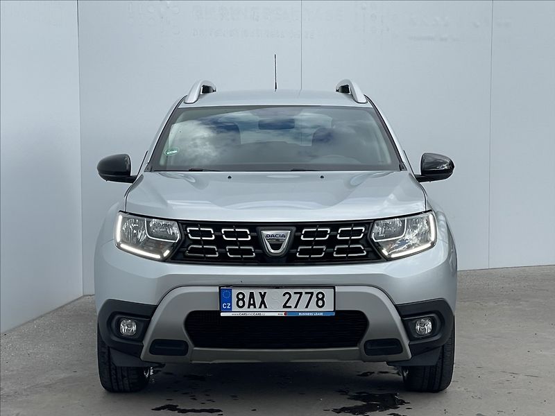 Dacia Duster 1,3 TCe 150 4x4 Celebration - fotka 20 z 22