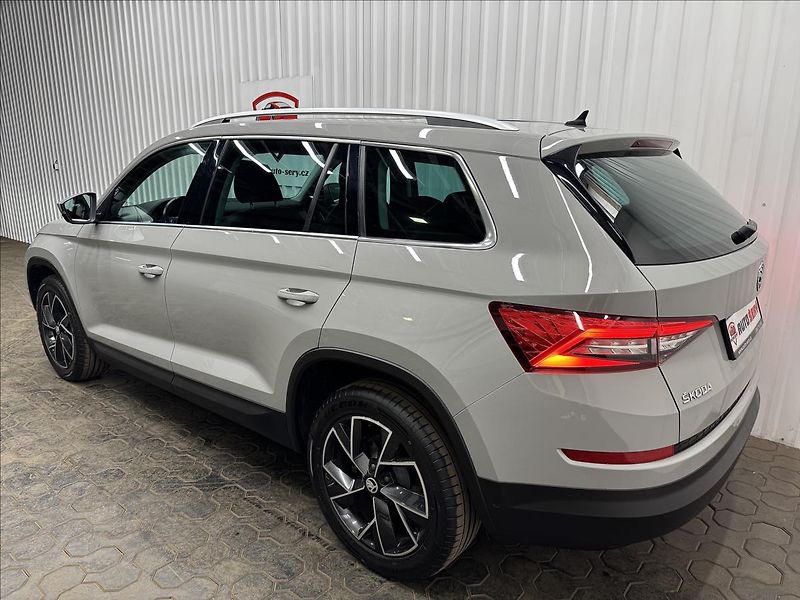 Škoda Kodiaq 1.5TSI Virtual Style LED - fotka 6 z 40