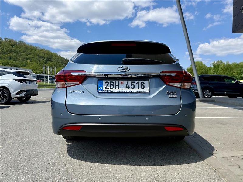 Hyundai i40 1,7 CRDi  WG Success Navi - fotka 6 z 27