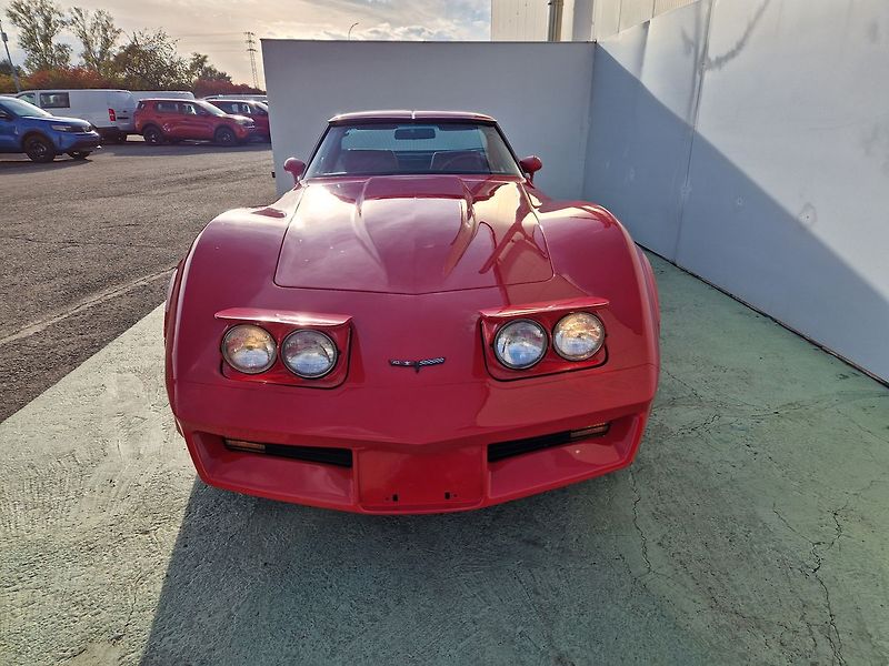 Chevrolet Corvette C3 - fotka 8 z 34