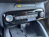 Ford Kuga 1,5 EcoBoost  111kW ST-Line X - náhled 38