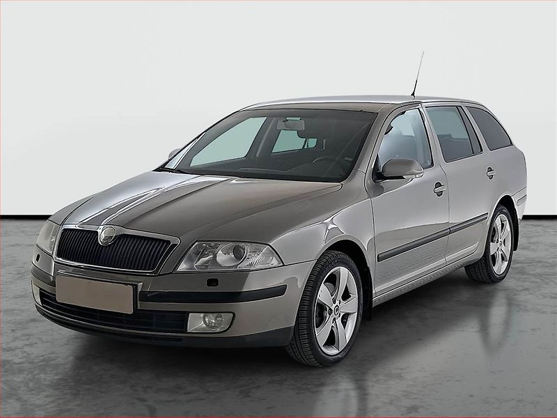 Škoda Octavia (2008) 2.0 TDI, Navi, Xenony - fotka 2 z 17