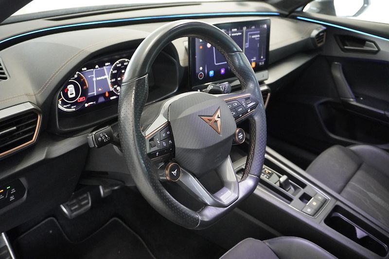 Cupra Formentor VZ 2.0 TSI 228kW 4x4 DSG - fotka 13 z 27