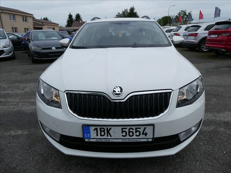 Škoda Octavia 1,6 TDi 81kW STYLE, DPH, ČR - fotka 2 z 38