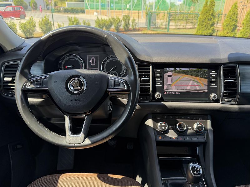 Škoda Kodiaq (2016) 1.4 tsi 110 kw/4x4/7 míst - fotka 15 z 23