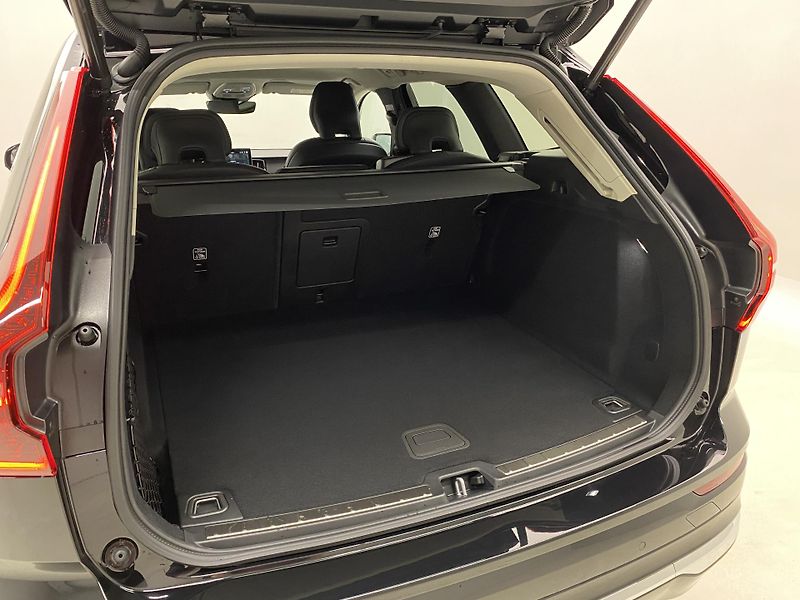Volvo XC60 (2026) B5 AWD AUT BRIGHT PLUS  - fotka 5 z 61