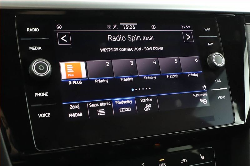 Volkswagen Arteon (2023) R-line 2.0 TDI - fotka 18 z 20