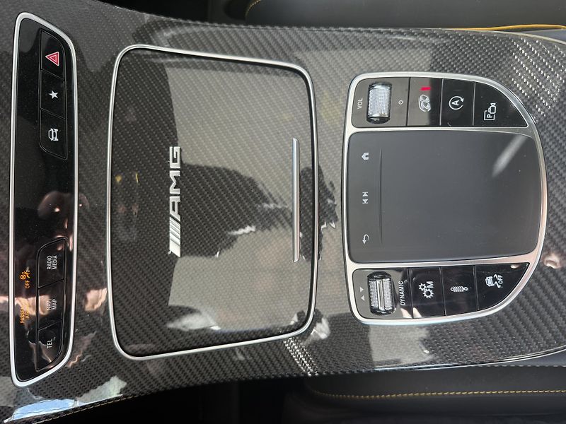 Mercedes-Benz Třídy E (2023) E 63 S AMG 4M+ sedan - fotka 36 z 51