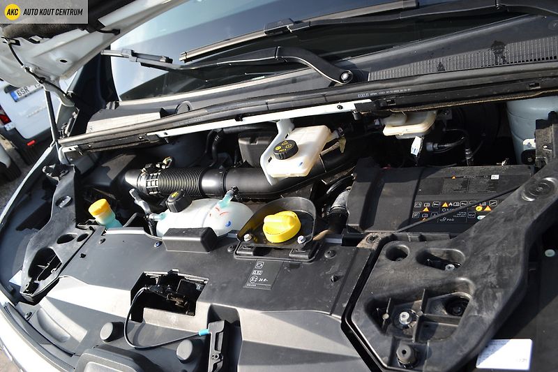 Renault Trafic L1H1P1 dCi 110 Extra GSR2 - fotka 33 z 35