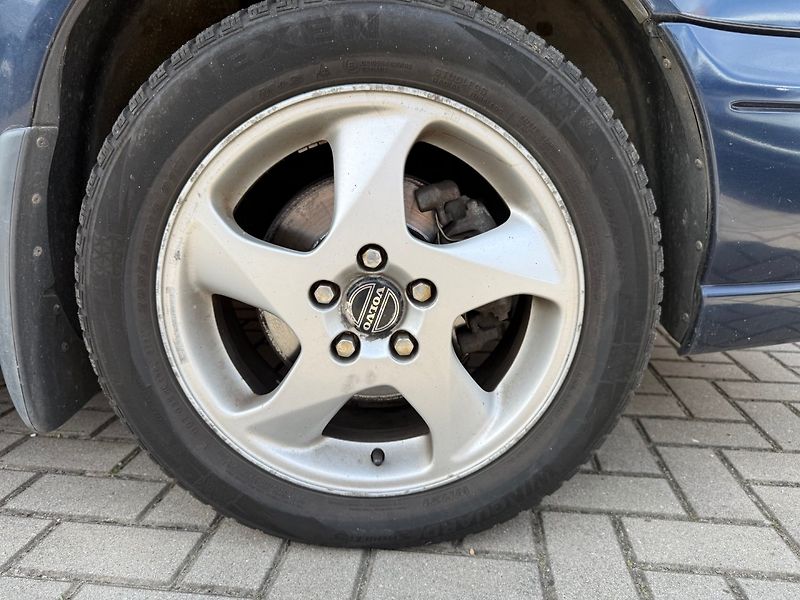 Volvo S70 (1997) 2.4i Automat - fotka 10 z 13