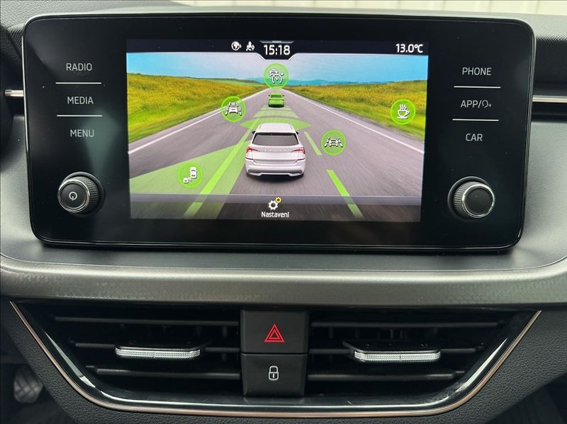 Škoda Kamiq 1,5 TSI STYLE DPH 1maj původČR - fotka 40 z 50