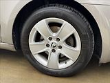 Škoda Octavia 1,6 TDi 6ST. MAN. NAVI SENZORY - náhled 32