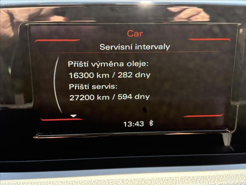 Audi Q3 2,0 TDi 103kW Xenon,Výhřev,Nav - fotka 18 z 33