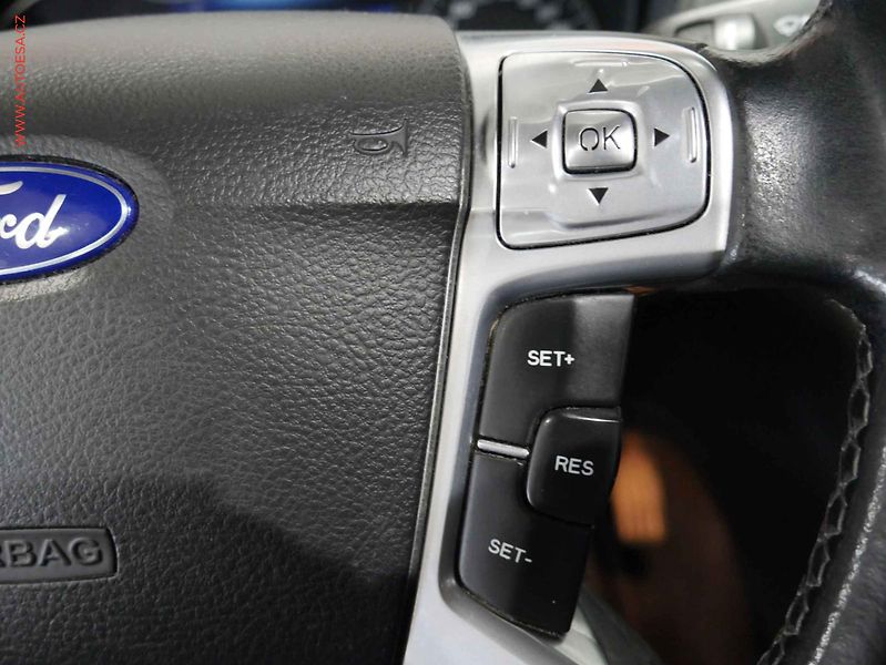 Ford Mondeo (2013) 2.0 TDCI, AT, Klima - fotka 13 z 18