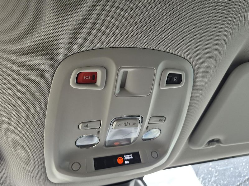 Peugeot Traveller (2026) Allure L3 2.2BlueHDi 180k EAT8 - fotka 26 z 30