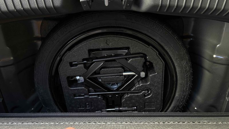 Hyundai i30 (2024) N-Perfor-206kW-26tkm-PPF-8xALU - fotka 16 z 18