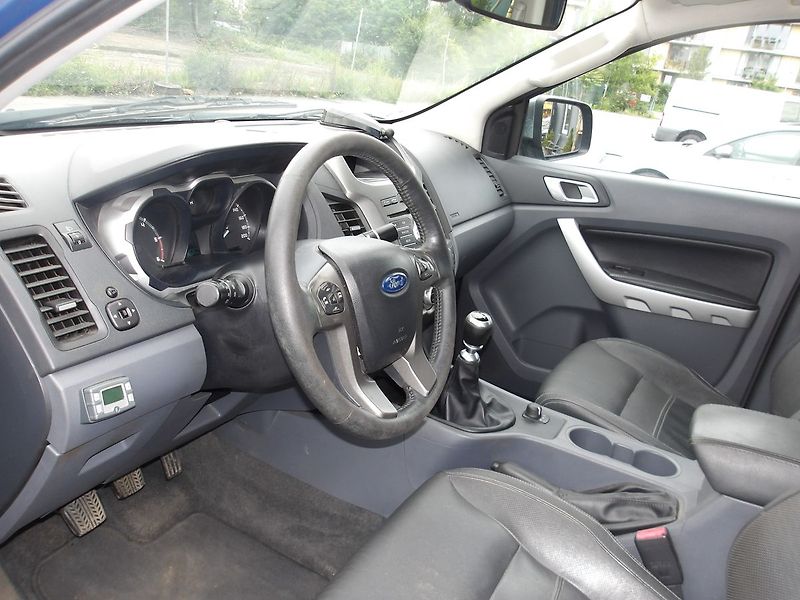 Ford Ranger 3,2TDCi 4AWD I.Maj !! Motor po - fotka 10 z 29