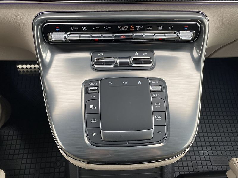 Mercedes-Benz Třídy V V300d 4Matic Exclusive Long - fotka 24 z 32