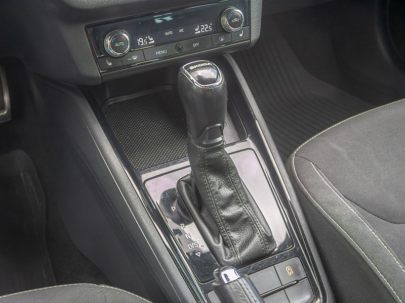 Škoda Scala (2019) ČR 1.6TDI DSG – ČERNÝ STROP - fotka 26 z 46
