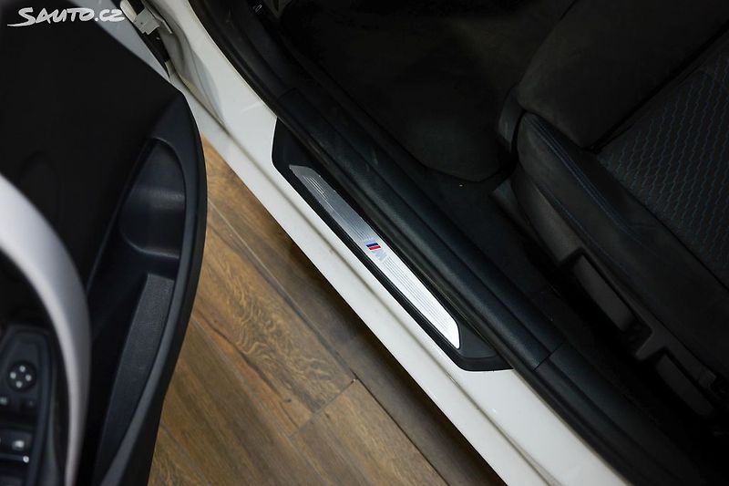 BMW Řada 3 340i xDrive - 418 kW STAGE 3 - fotka 28 z 35