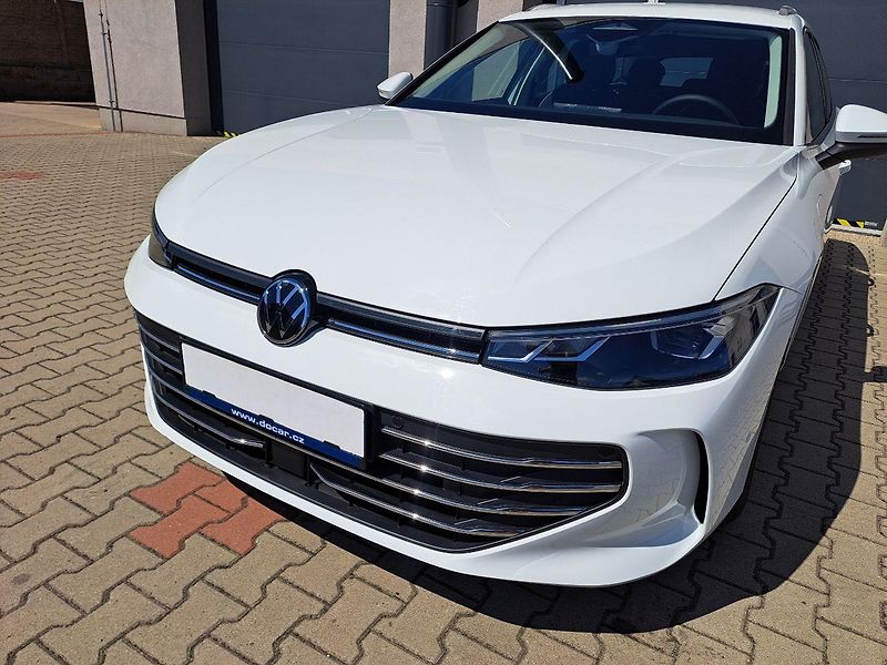 Volkswagen Passat (2025) 1.5 TSI Business 150kW eHybrid - fotka 6 z 31