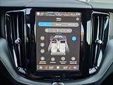 Volvo XC60 B5 AWD Momentum Pro,ČR,1.Maj. - náhled 32