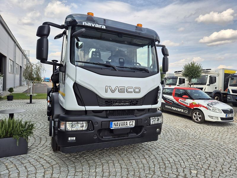 Iveco Eurocargo 180E28 HIAB 088 KONTEJNER  - fotka 2 z 24