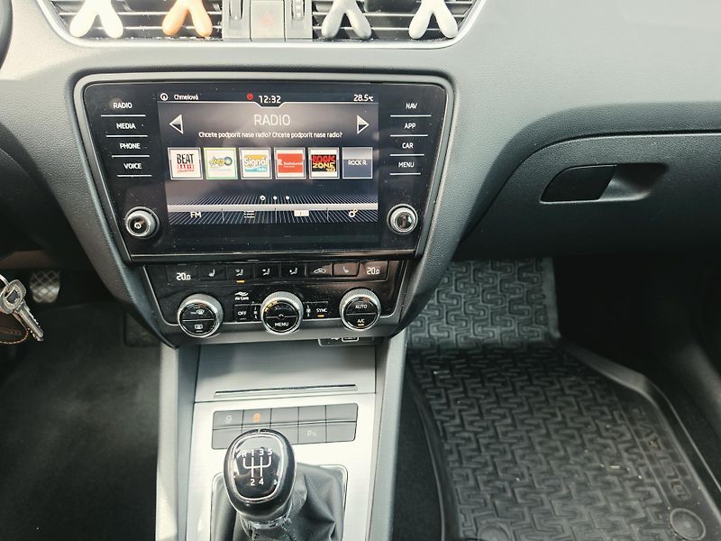 Škoda Octavia (2019) Škoda Octavia 3, combi, 2019 - fotka 15 z 23