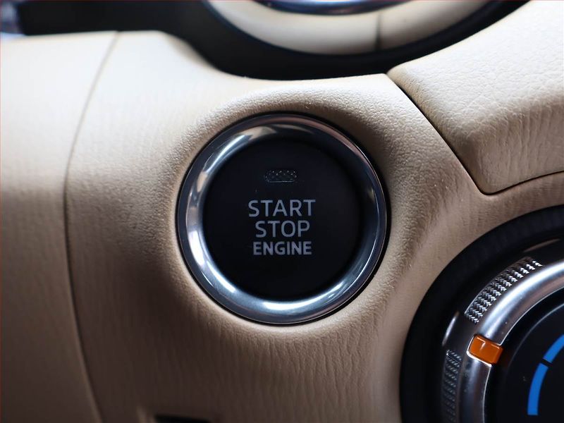 Mazda MX-5 (2024) 1.5 Skyactiv G - fotka 12 z 28