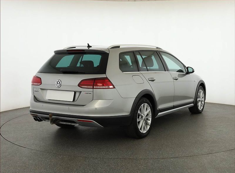 Volkswagen Golf (2019) Alltrack 2.0 TDI Alltrack - fotka 5 z 18