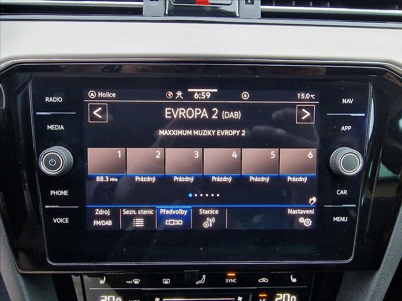 Volkswagen Passat 2.0 TDI 147kW 4MOT DSG Eleganc - fotka 29 z 50