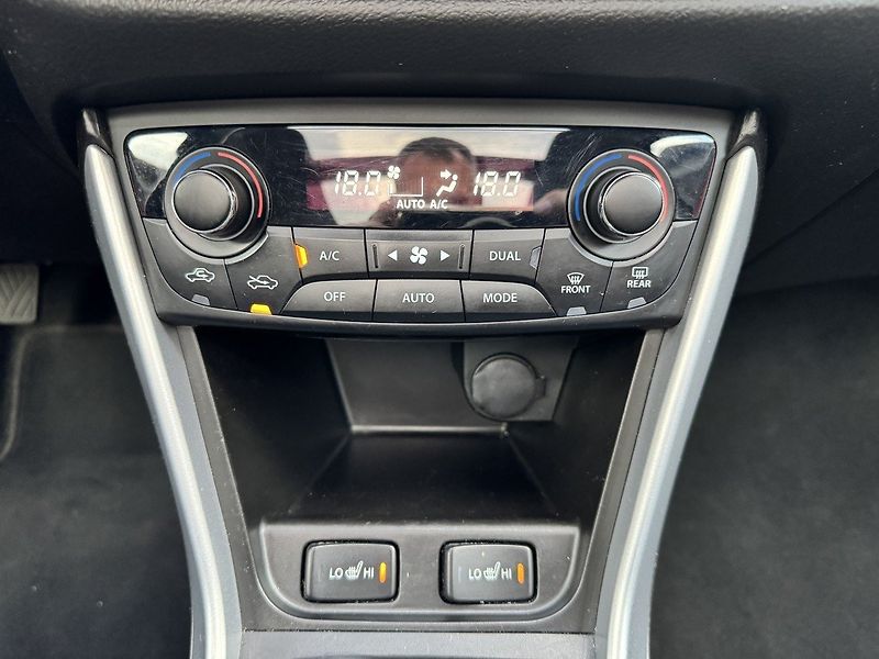 Suzuki SX4 S-Cross (2018) 1.4i BoosterJet AWD LED Navi - fotka 11 z 50