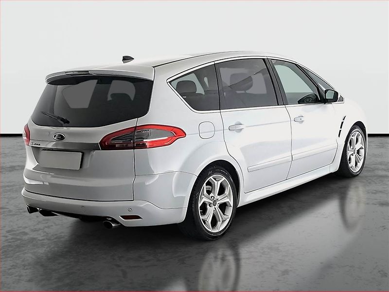 Ford S-MAX (2013) 2.2 TDCi, Navi, Xenony - fotka 5 z 16