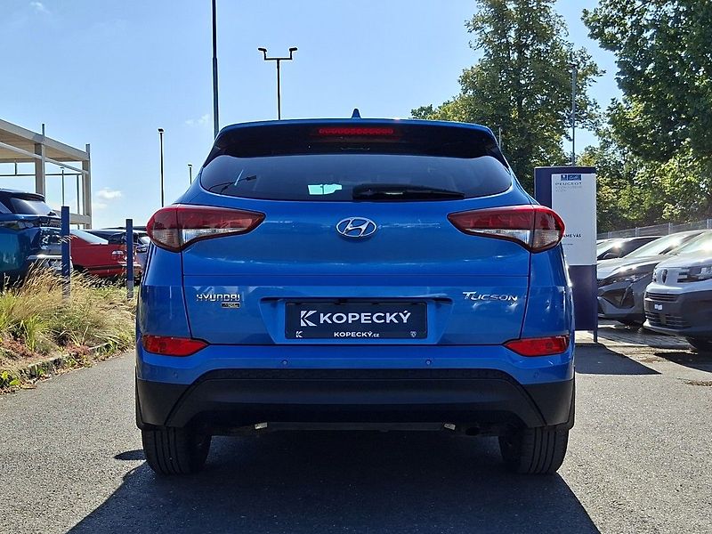 Hyundai Tucson 1,7 D 116k M6 - fotka 9 z 24