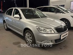 Škoda Octavia (2012) 1.6 TDi, 2.maj,ČR, Vyhřívané - fotografie inzerátu