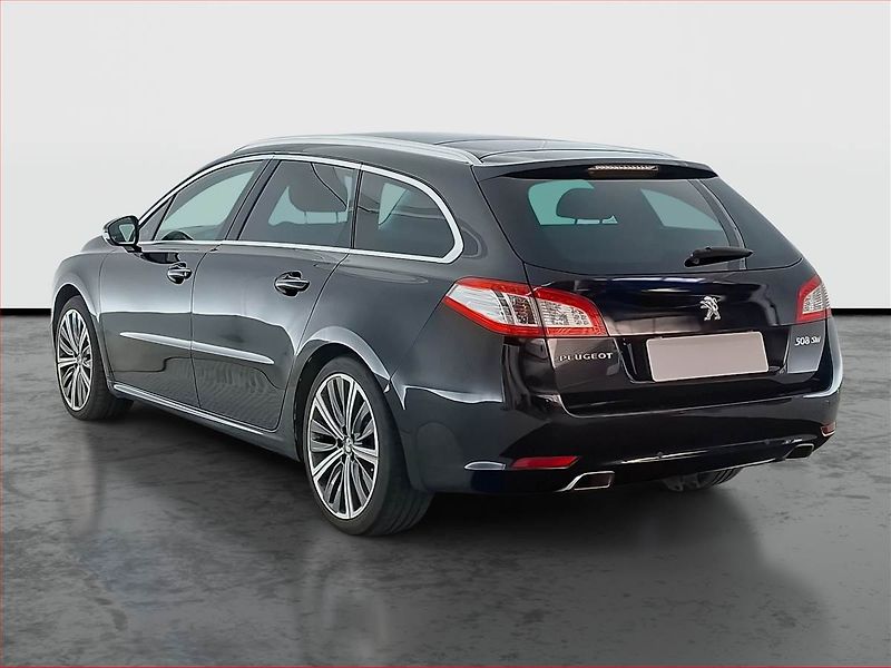 Peugeot 508 (2014) 2.2 HDi, Automat, Navi, Xenony - fotka 4 z 22