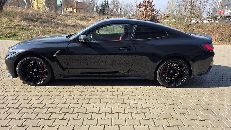 BMW M4 (2023) Compe Xd CARBON ZÁRUKA/SERVIS - fotka 7 z 16