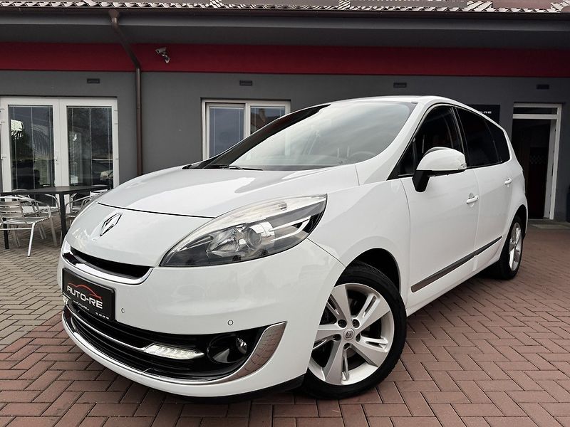 Renault Scénic (2013) 1.5dCi Digi Klima Polokůže - fotka 4 z 48