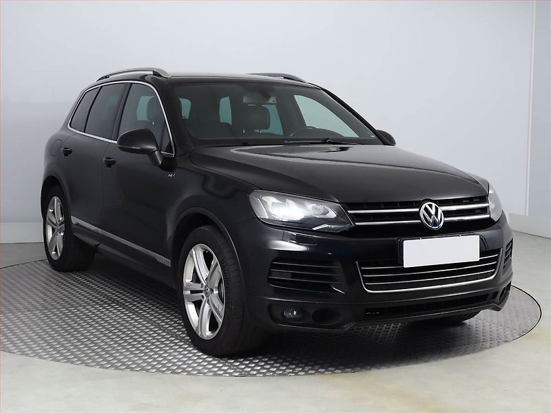 Volkswagen Touareg (2012) Business 3.0 TDI, 4X4 - fotografie inzerátu
