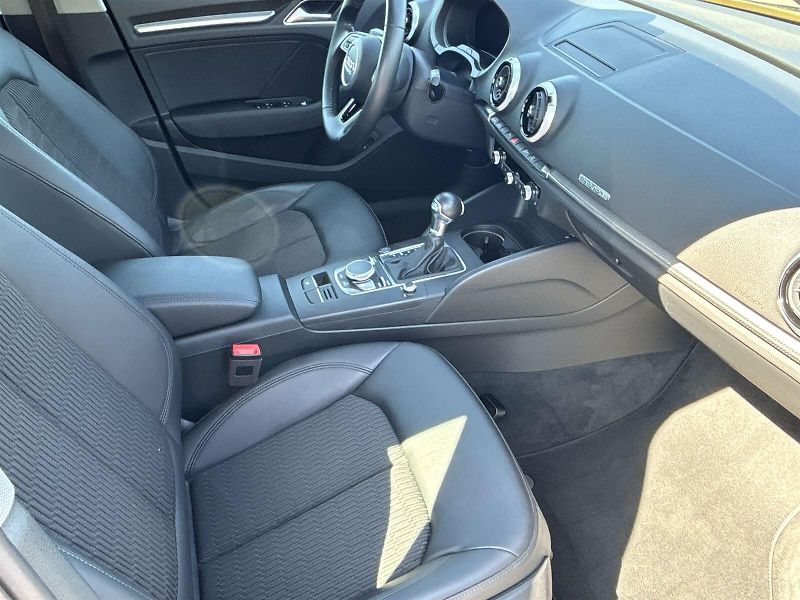 Audi A3 (2019) 40 TFSI e-tron S-tronic design - fotka 9 z 29