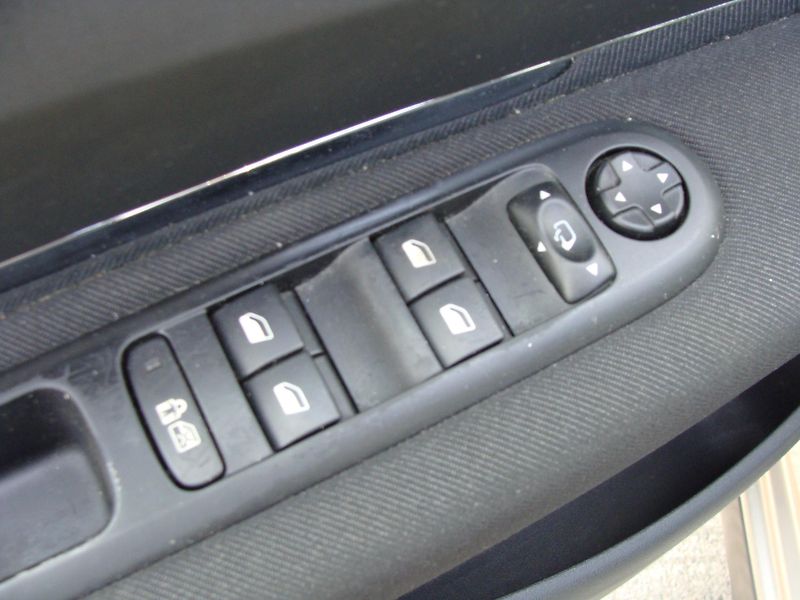 Peugeot 3008 1.6i, nové rozvody - fotka 10 z 25