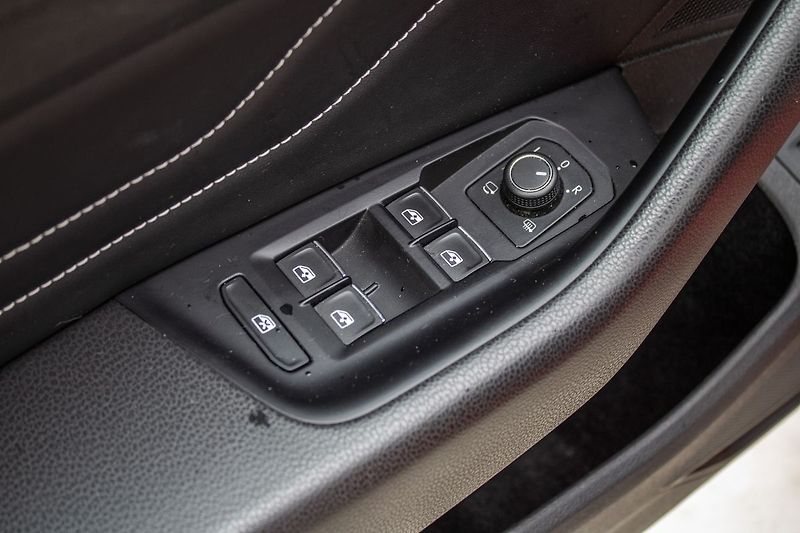 Volkswagen Arteon Shooting Brake Po servisu, v záruce, tažné - fotka 30 z 50