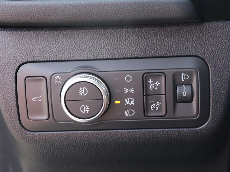 Ford Kuga 1,5 EB 110kW Titanium X CZ DPH - fotka 17 z 37