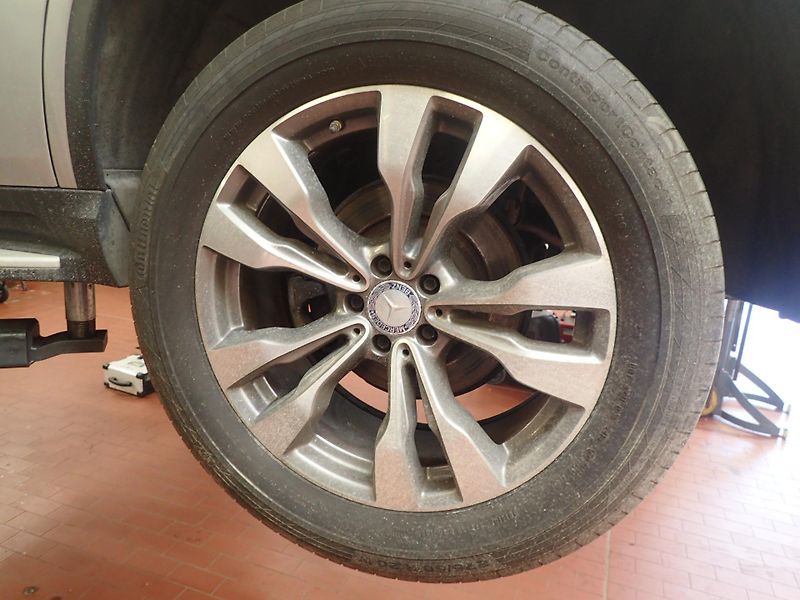 Mercedes-Benz GLE (2015) MERCEDE BENZ 350D nepojízdný - fotka 10 z 11