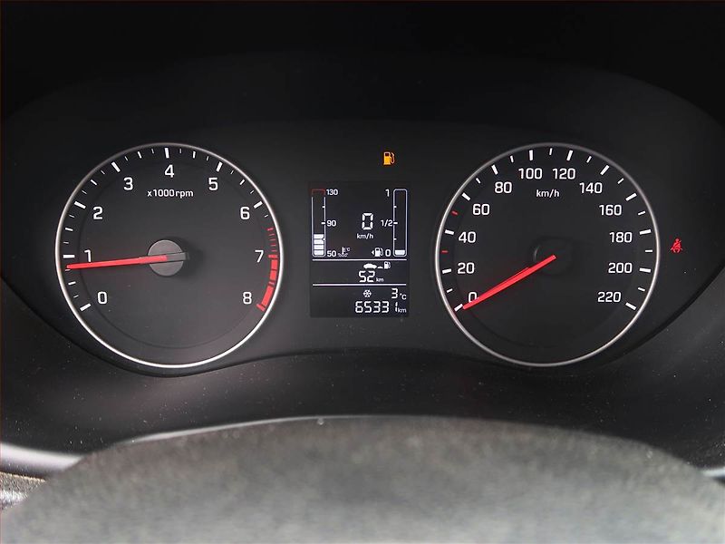 Hyundai i20 (2020) 1.2 - fotka 11 z 13