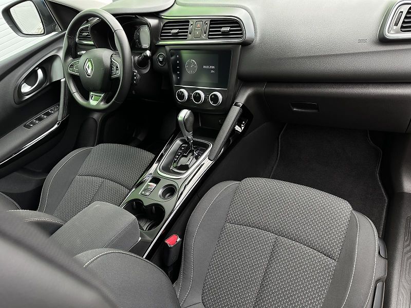 Renault Kadjar 1.3TCe 7AT EDC 140PS Tempomat - fotka 42 z 45
