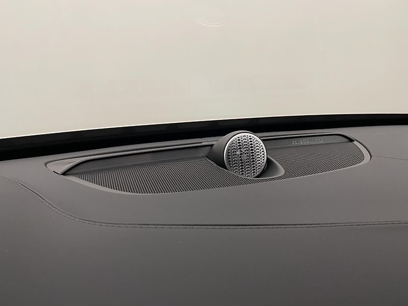 Volvo XC90 (2026) T8 AWD Plug-in BRIGHT ULTRA - fotka 37 z 76